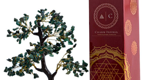 Crystal Handcrafted Feng Shui Gemstone Tree on Wooden Base (Green)