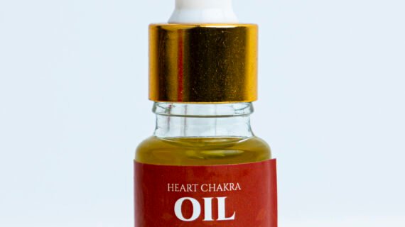 Heart Chakra Oil – 100% Pure Essential Oil Blends for Energy Healing & Meditation